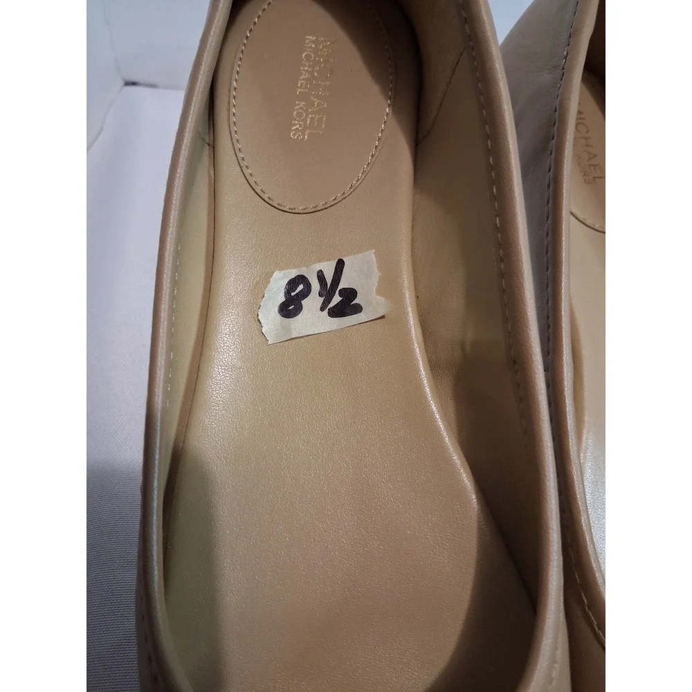 Michael Michael Kors Fulton Moc Tan Leather Ballet Flats Gold Logo Medallion 8.5